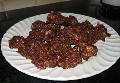 boiledcookiesoneplate 001.jpg