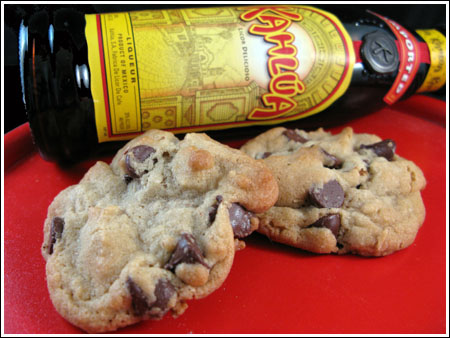 chocolate-chip-cookies-with-kahlua