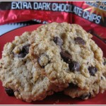 crunchy-oatmeal-chocolate-chip-cookies crunchy-oatmeal-chocolate-chip-cookies