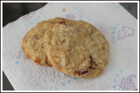 coconut-pineapple cookies