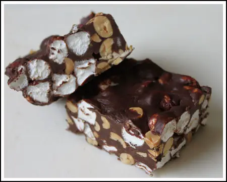 What is a recipe for Rocky Road candy?