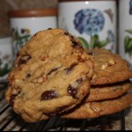 big chocolate chip cookies
