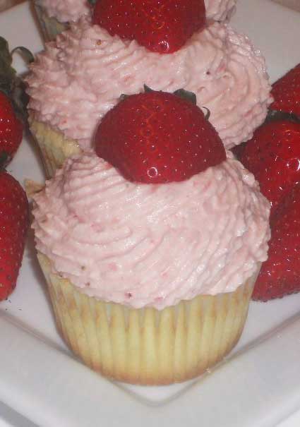 Small Batch Vanilla Cupcakes