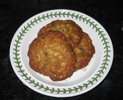 Two Chip Oatmeal Cookies from Lisa Yockelson's recipe in Food & Wine