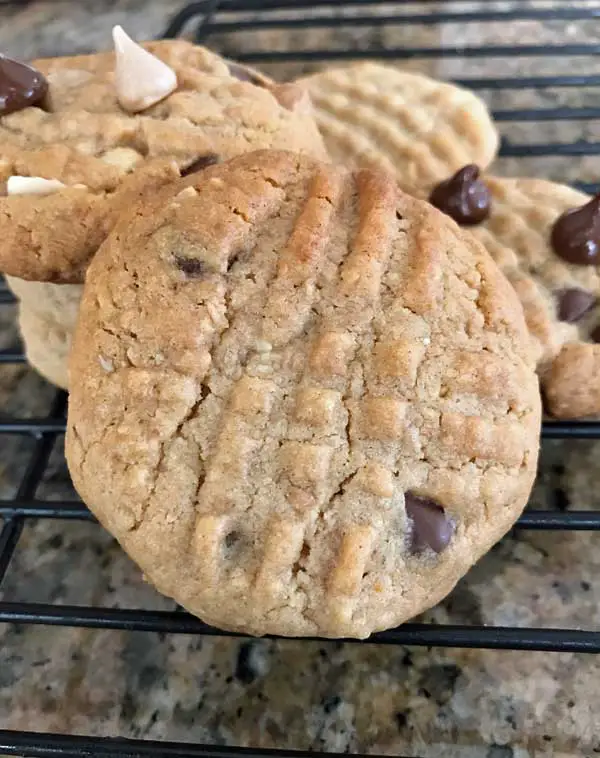 chunky peanut butter cookies with wheat germ