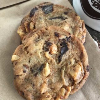 Thin and Crisp Chocolate Chip Cookies