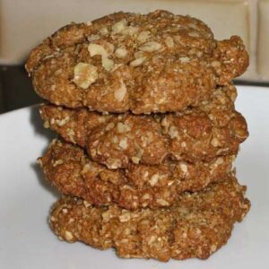 Molasses Oat Bran Cookies