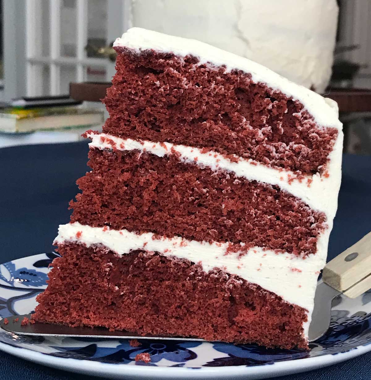Red Velvet Cake - i am baker