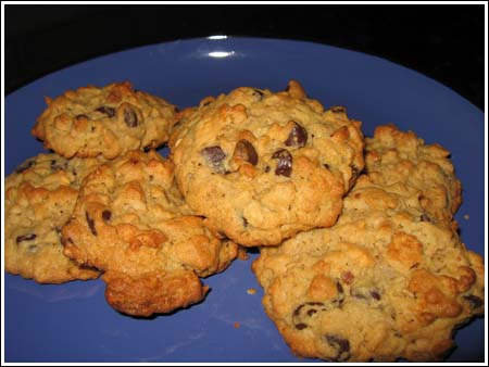 Cheerio Cookies on a plate.
