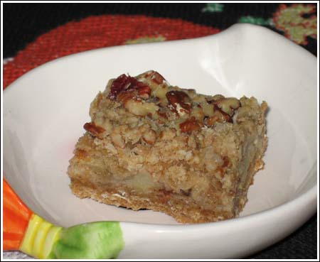 apple crumb bars