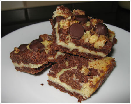 Cheesecake Streusel Bars