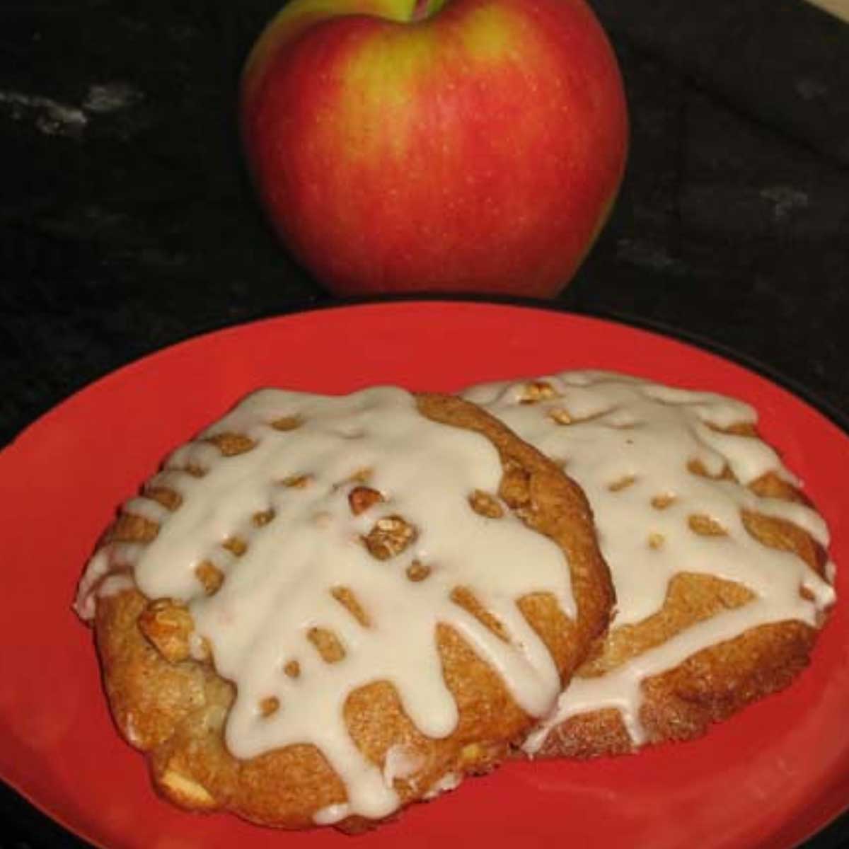 Cyndi's Spiced Apple Cookies recipe for cakey, soft, iced fall themed cookies.