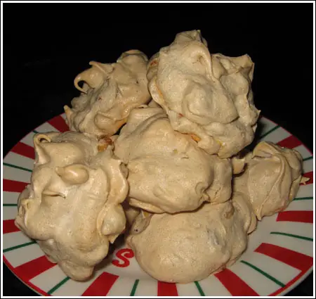 Chewy Chai Meringue Cookies