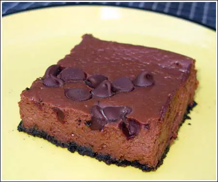 chocolate cheesecake square