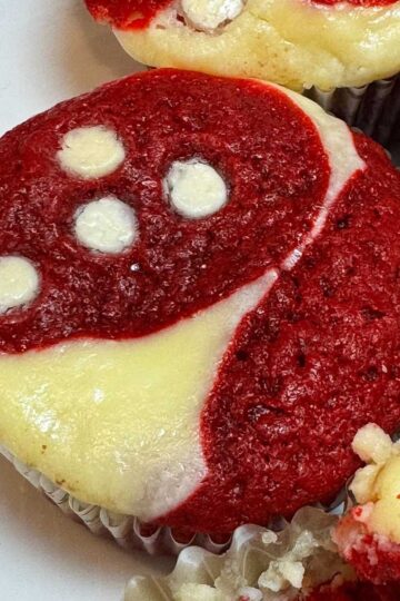 Red Velvet Cheesecake Cups for Valentines Day