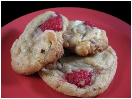 One Bowl White Chocolate Raspberry Macadamia Cookies