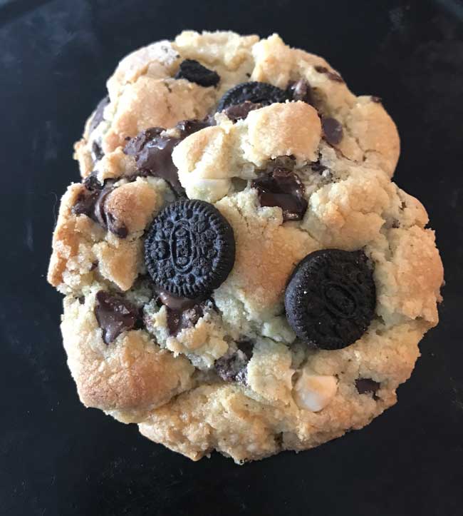 Oreo Chunk Chocolate Chip Cookies
