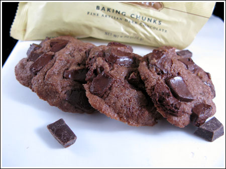 pepincookies Jacques Pepin chocolate chunk cookies recipe from Scharffen Berger.