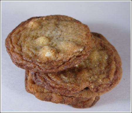 eggnog-white-chocolate-cookies-002 white chocolate eggnog cookies