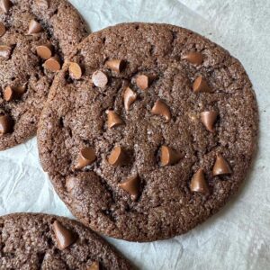 Soft and bendy Peanut Butter Stuffed Chocolate Cookies recipe.