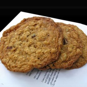 Giant Oatmeal Cookies like Auntie Em's in Los Angeles