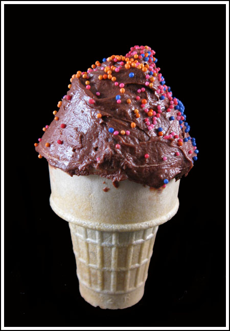 ice cream cone cupcakes with high tops