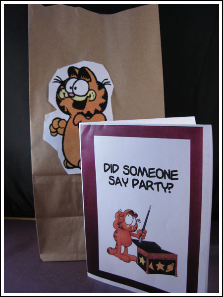 garfield cake and invitations