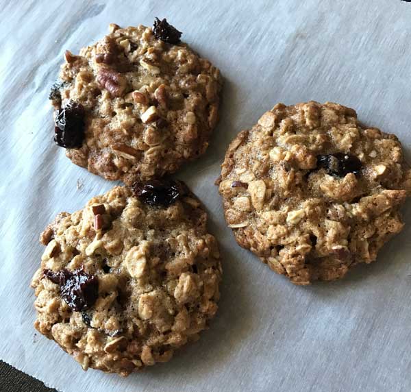 cranberry-walnut oatmeal