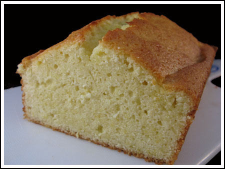 lemon loaf cut