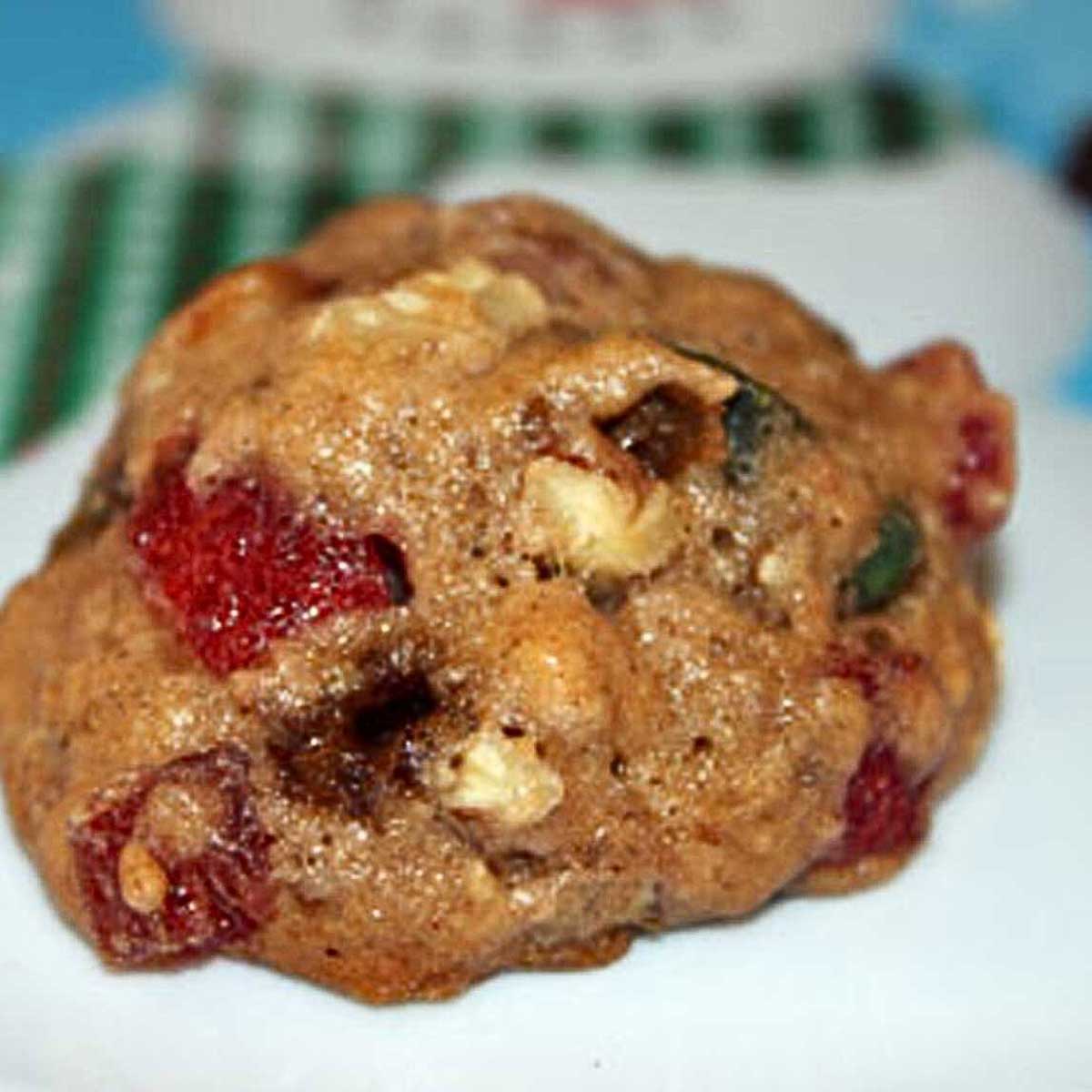 christmascookie Bourbon Fruitcake Cookies recipe with candied fruit.