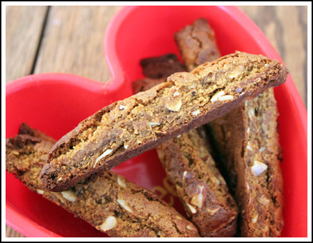 gingerbread biscotti