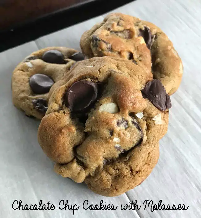 Chocolate Chip Cookies with Molasses