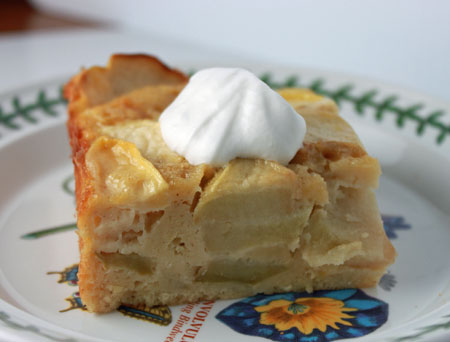 tortadimelecut1 Torta di Mele aka Tuscan Apple Cake