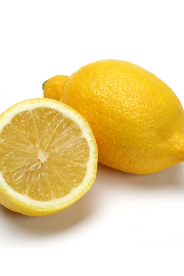 Picture of a lemon to act as a placeholder until I take a decent picture of my lemon cream filling.