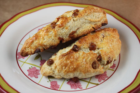 cinnamon chip scones