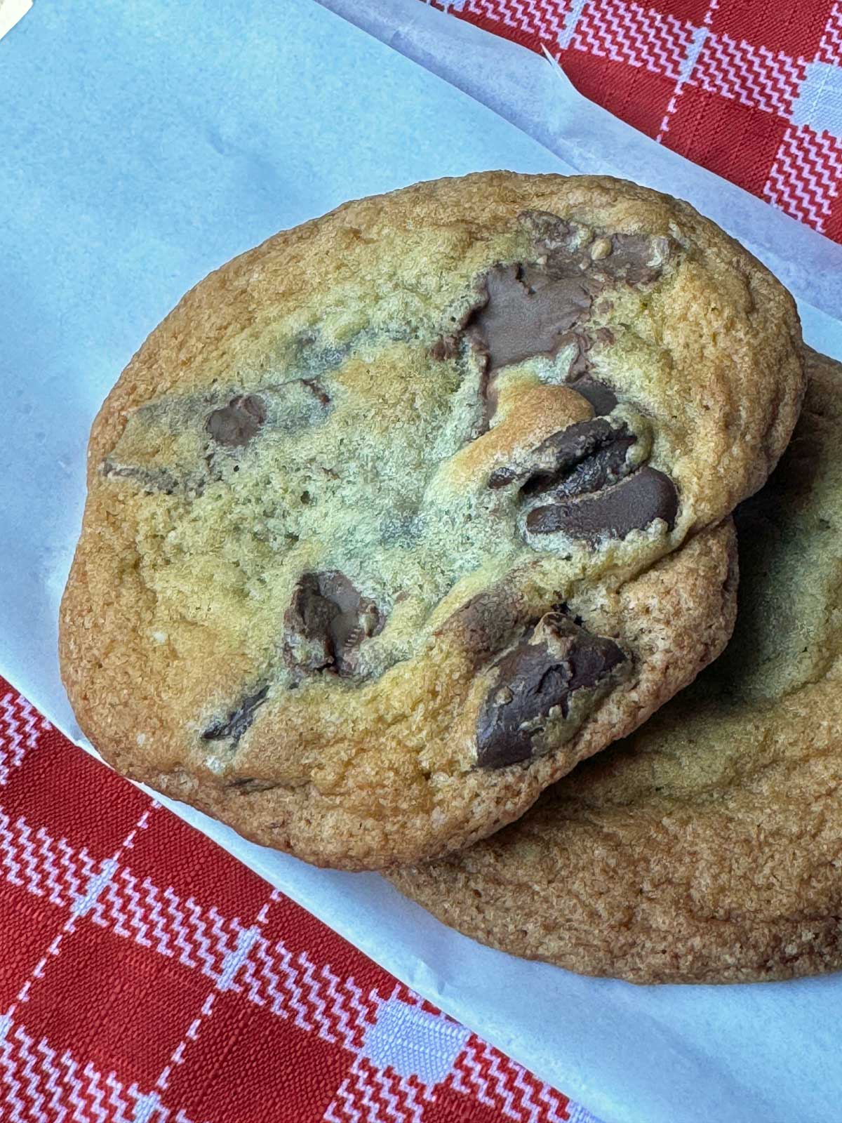 Soft chocolate chunk cookies like the ones served at Harry's Roadhouse in Santa Fe.