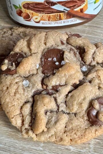 Chocolate chip cookies with Nutella in the dough recipe