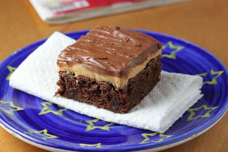 peanutbutterbrowniewithmaga peanut butter brownies