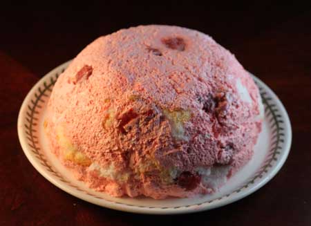 strawberry-bav-molddone strawberry bavarian