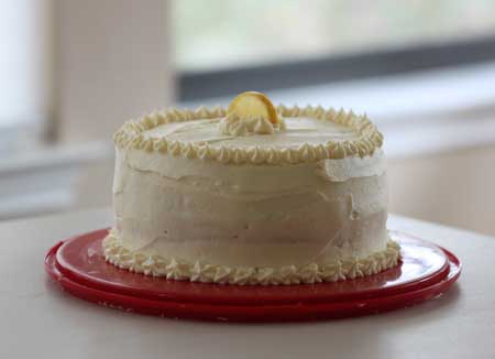 Triple Lemon Cake from an old recip in Fine Cooking Magazin