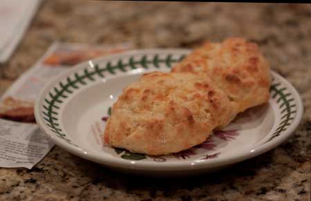 cheddar-cheese-biscuits cheddar cheese biscuits