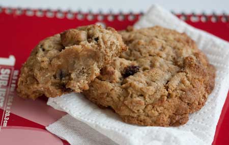 giant-oatmeal-clone fat Oatmeal Raisin