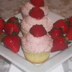 strawberry frosting