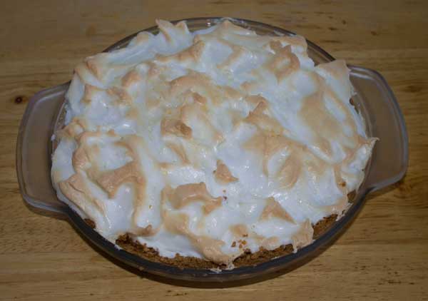 butterscotchpie2 butterscotch-pie-whole