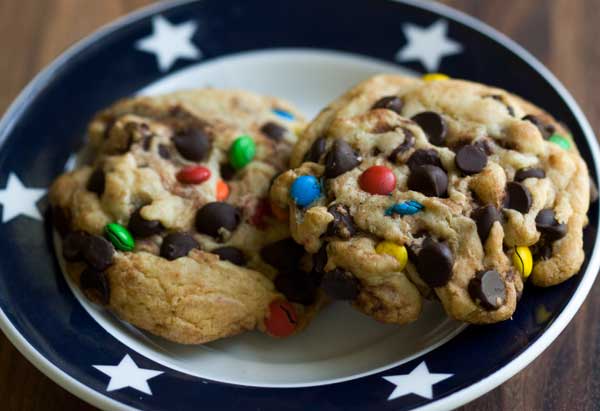 cookies-on--plate-3 saucepan chocolate chip cookies