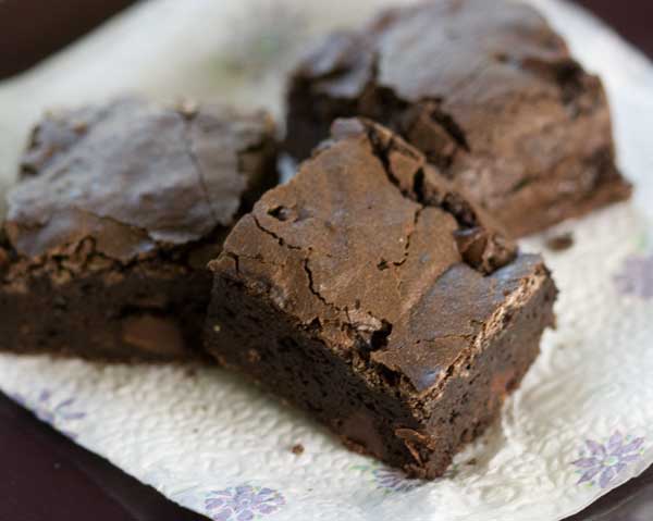 reduced-fat-brownies-grapes Reduced Fat Brownies