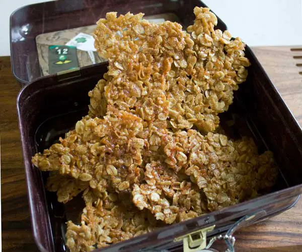 Oatmeal Cookie Brittle
