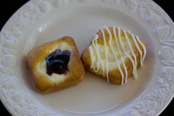 lemon cheesecake squares