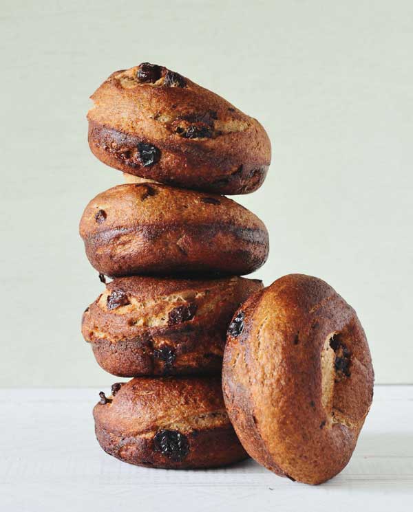 Cinnamon Raisin Rye Bagels
