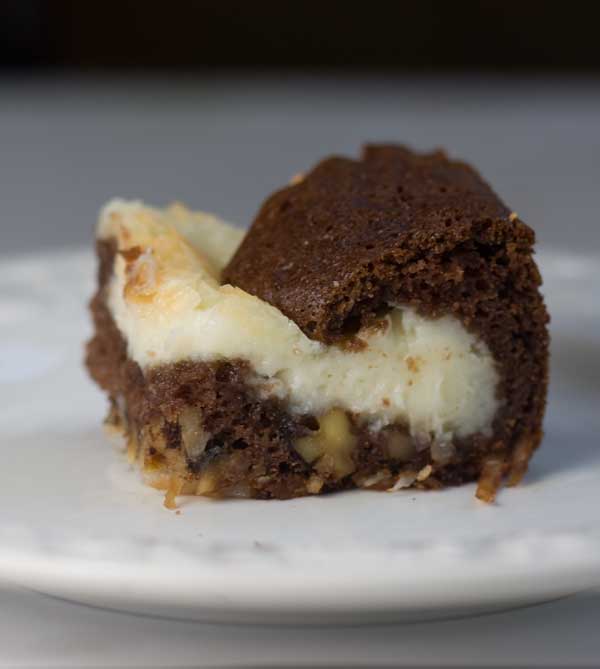 earthquake-cake-cut Earthquake Cake